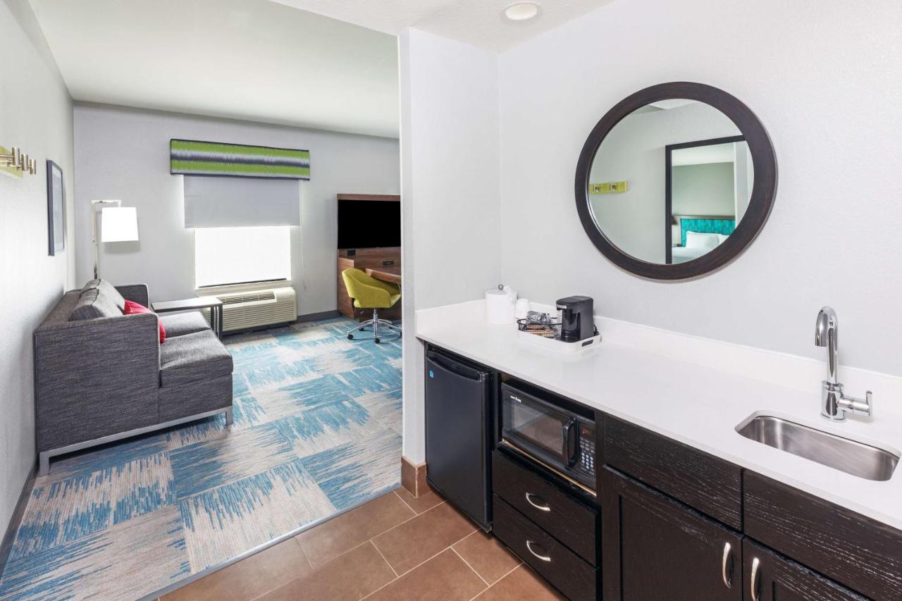 Hampton Inn And Suites Houston Heights I-10 מראה חיצוני תמונה